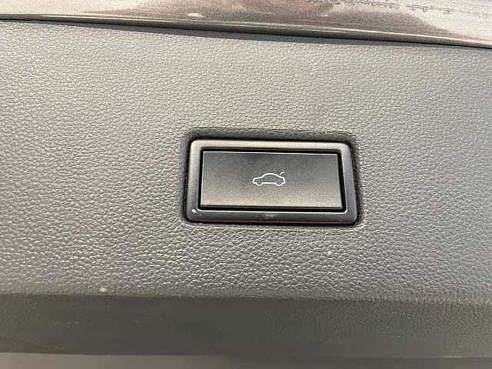 Volkswagen T-Roc usata a Ravenna (19)
