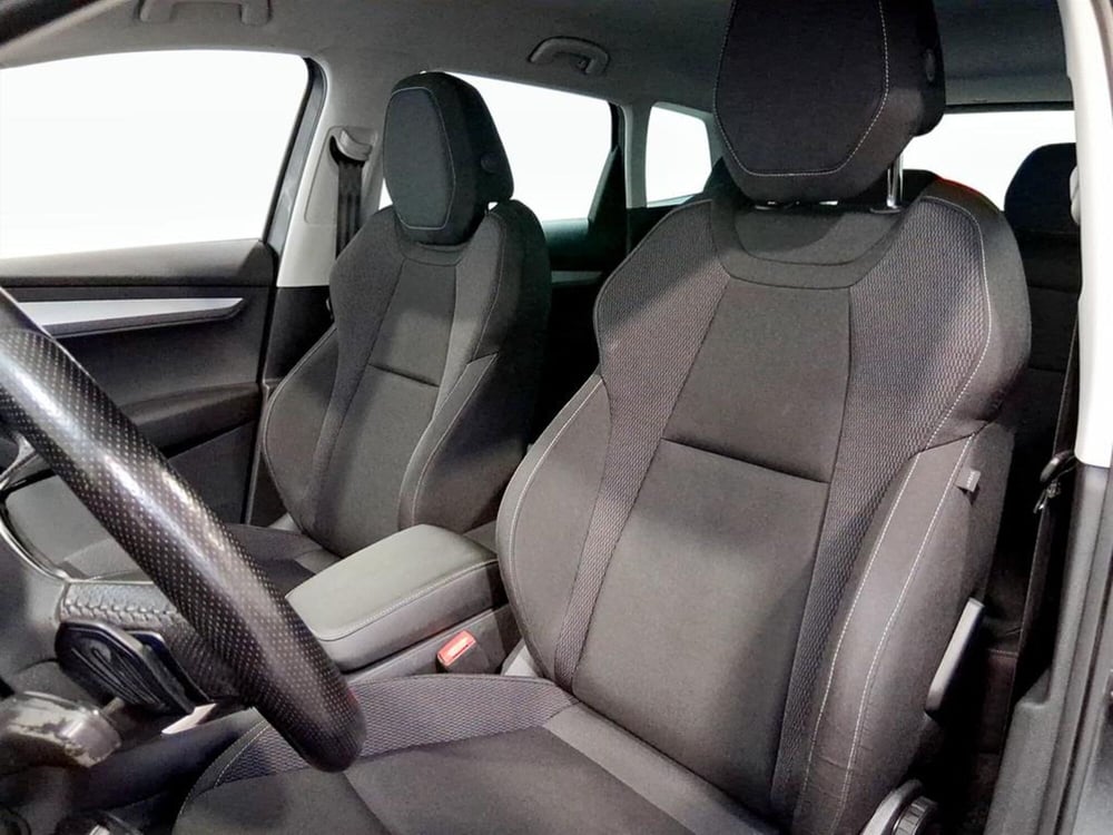 Skoda Karoq usata a Padova (13)