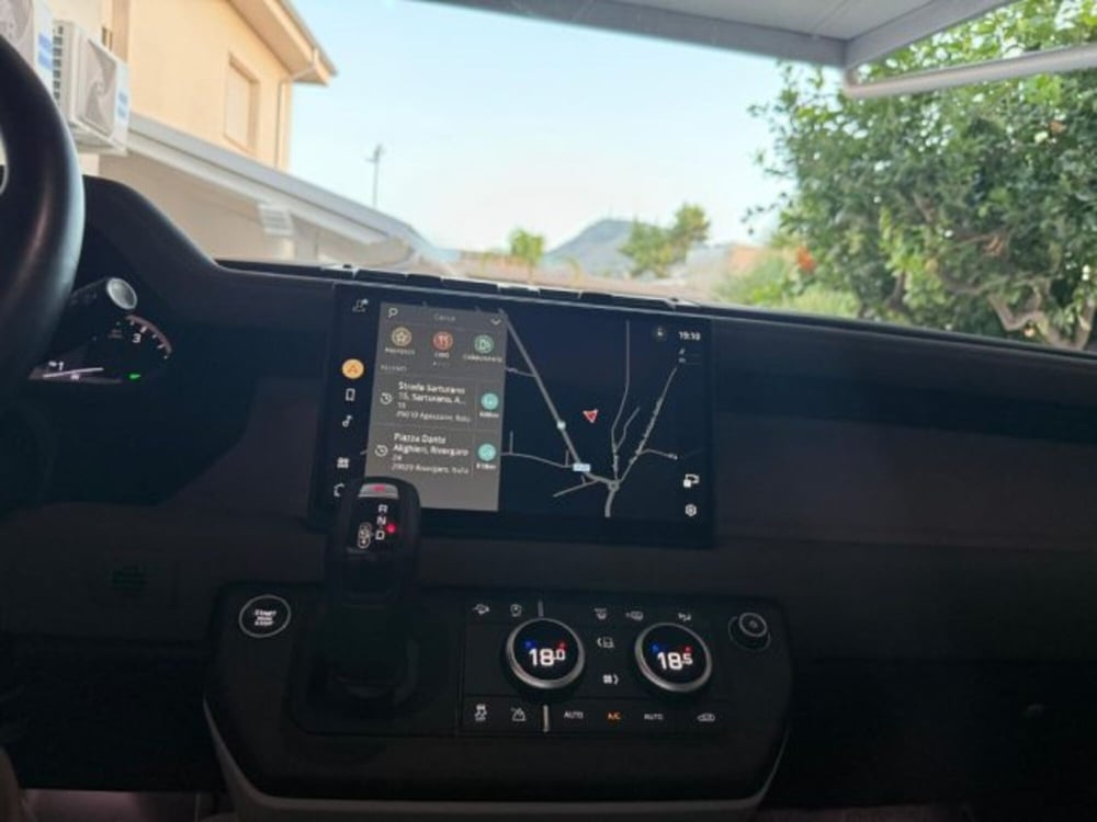 Land Rover Defender usata a Trapani (15)