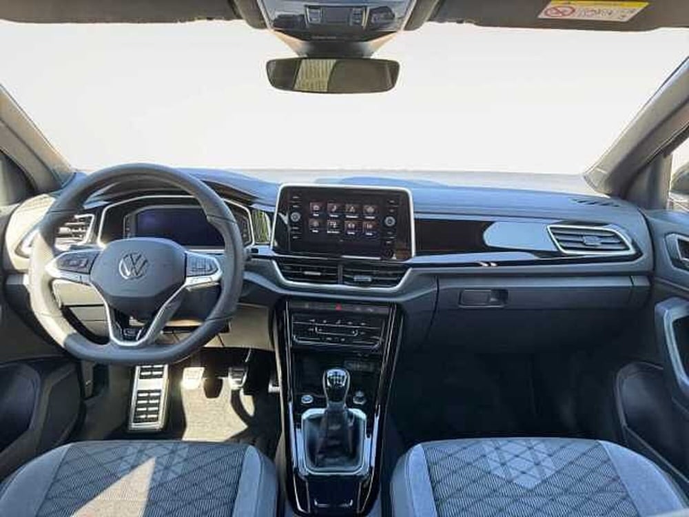 Volkswagen T-Roc nuova a Ravenna (11)