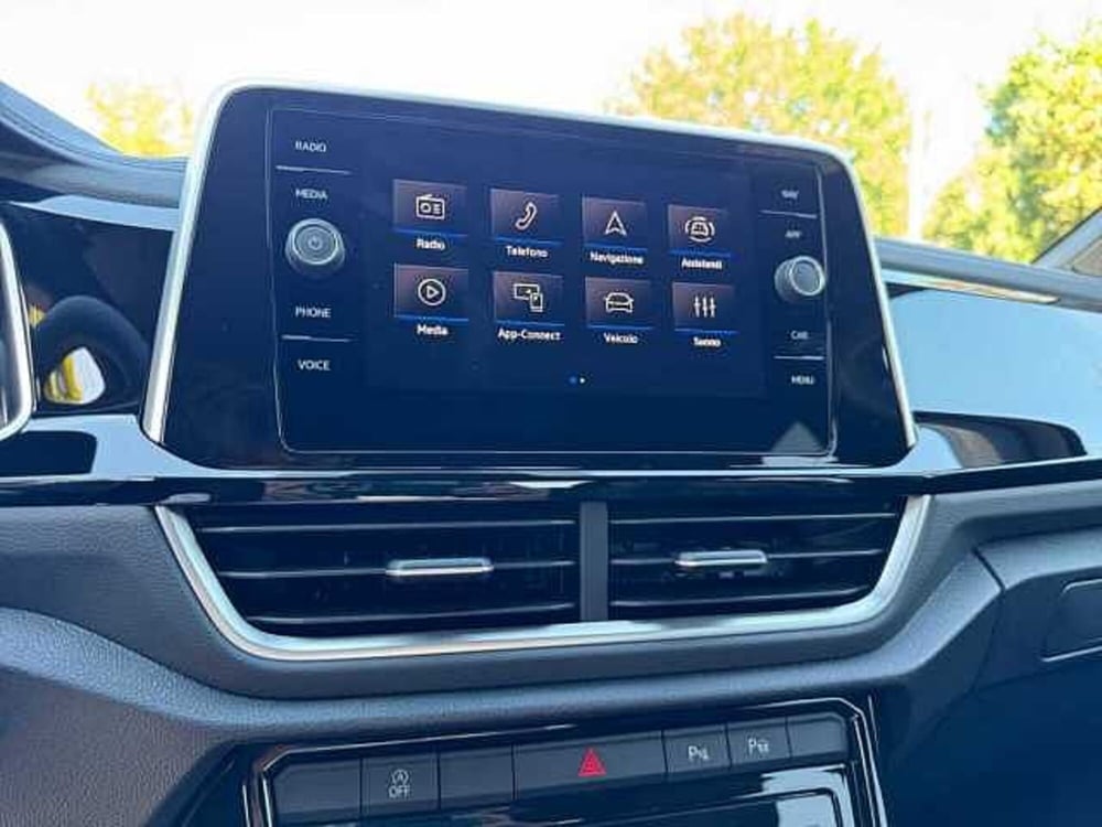 Volkswagen T-Roc nuova a Ravenna (14)