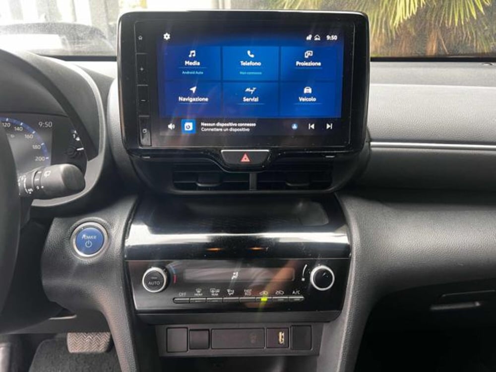 Toyota Yaris Cross usata a Sassari (13)