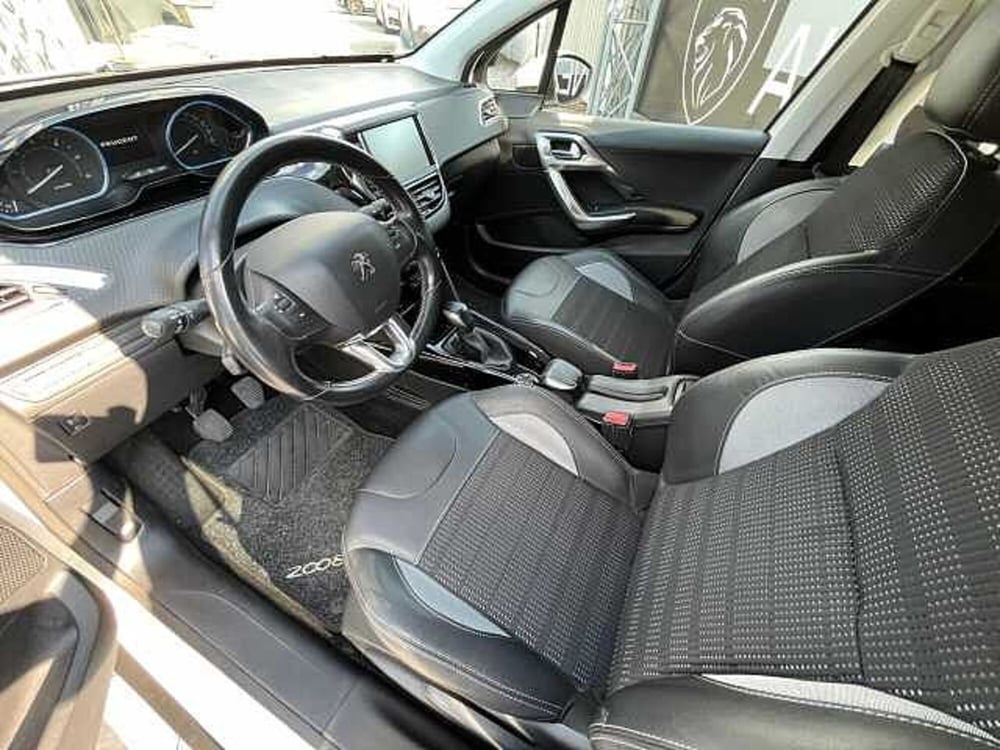 Peugeot 2008 usata a Venezia (10)