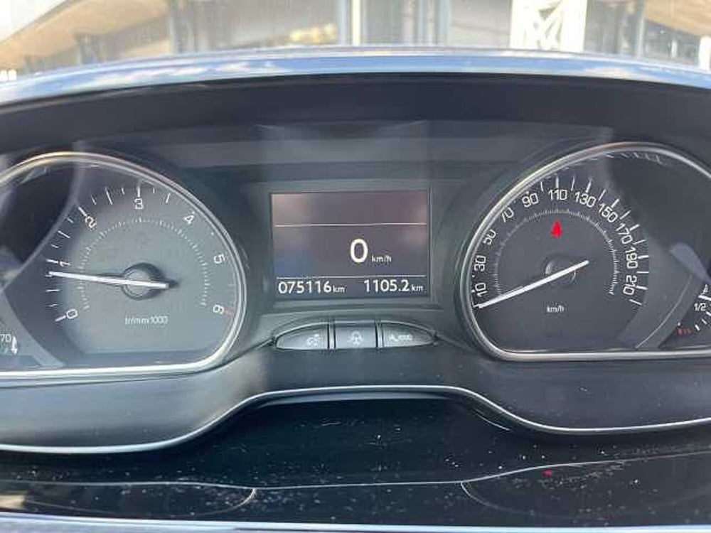 Peugeot 2008 usata a Venezia (4)