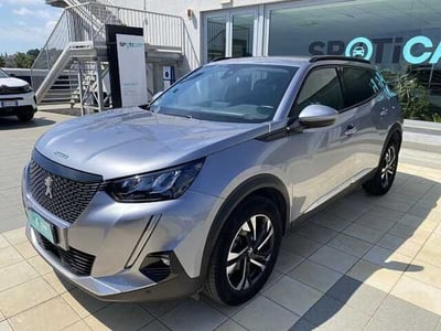 Peugeot 2008 PureTech 100 S&amp;S Allure del 2020 usata a Riposto