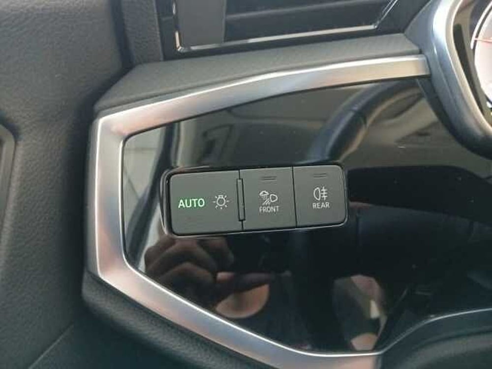 Audi Q3 usata a Lucca (18)