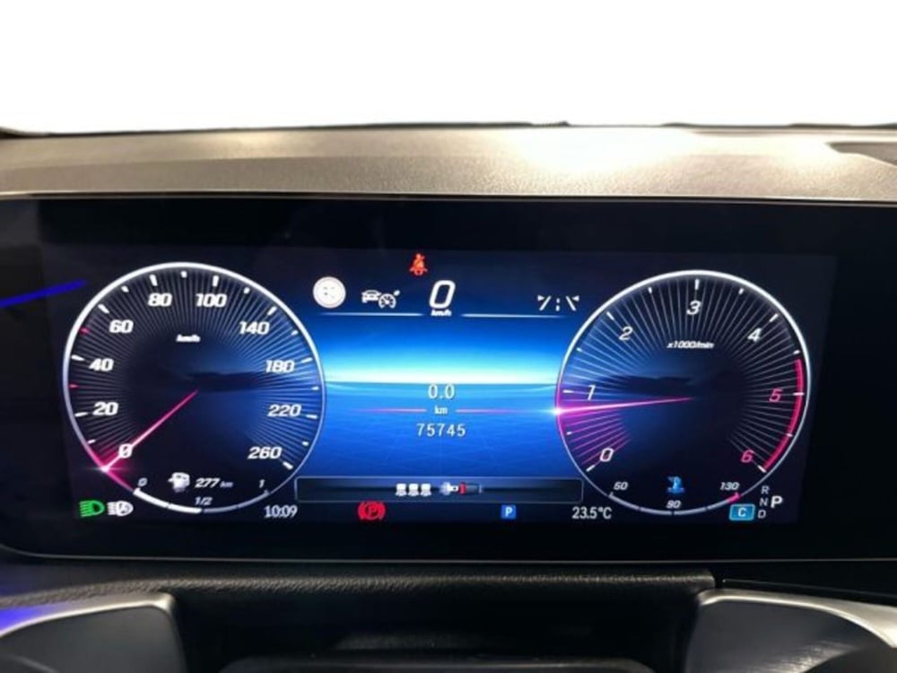 Mercedes-Benz GLB usata a Avellino (13)