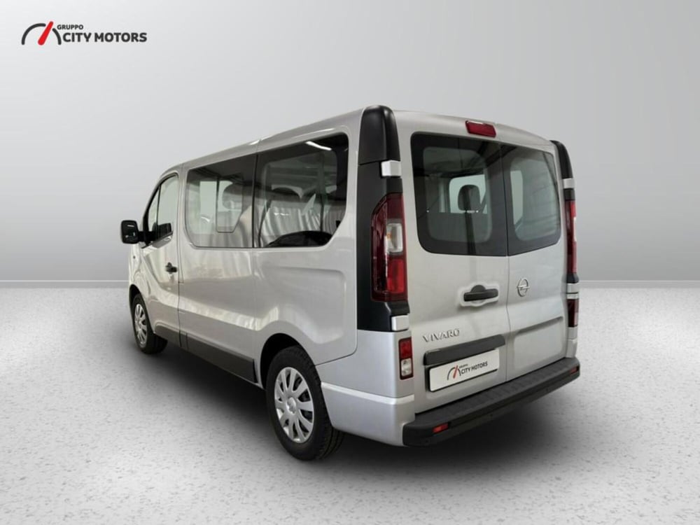Opel Vivaro Furgone usata a Monza e Brianza (4)