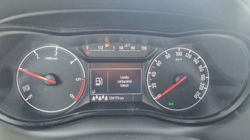 Opel Zafira usata a Savona (4)
