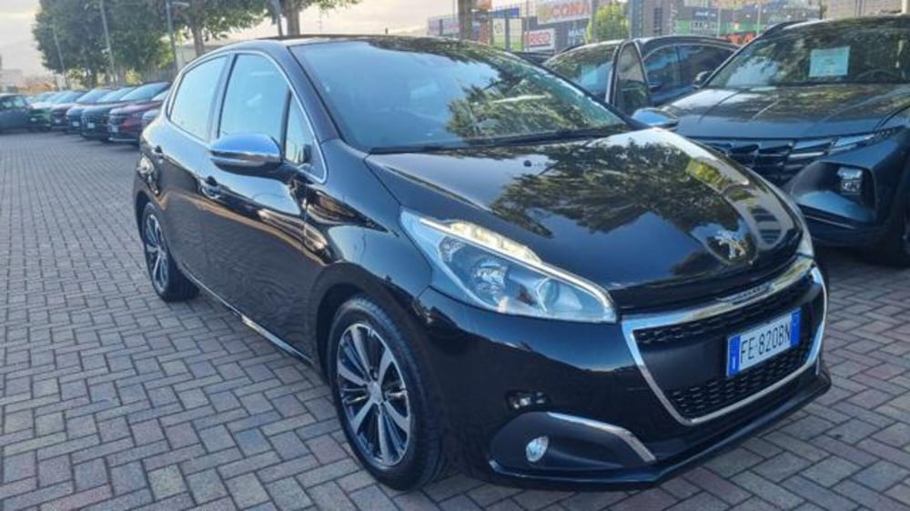 Peugeot 208 usata a Savona (4)