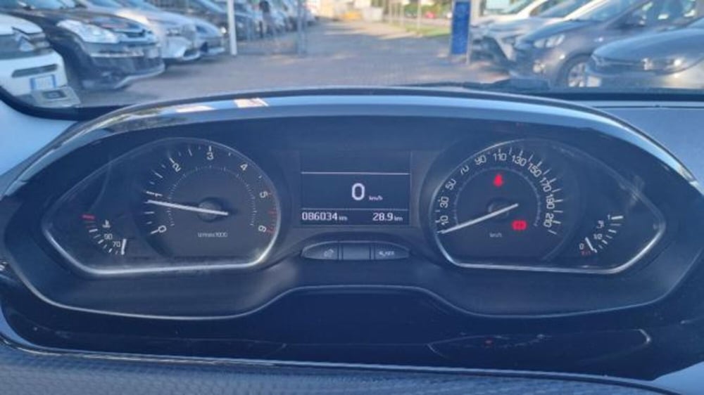 Peugeot 208 usata a Savona (6)