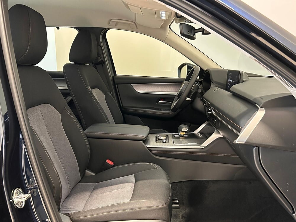 Mazda CX-80 nuova a Napoli (9)