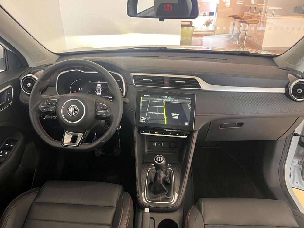 Mg ZS usata a Napoli (2)