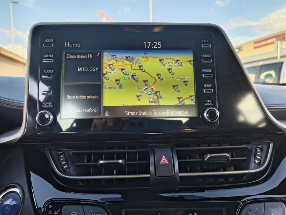 Toyota Toyota C-HR usata a Firenze (14)