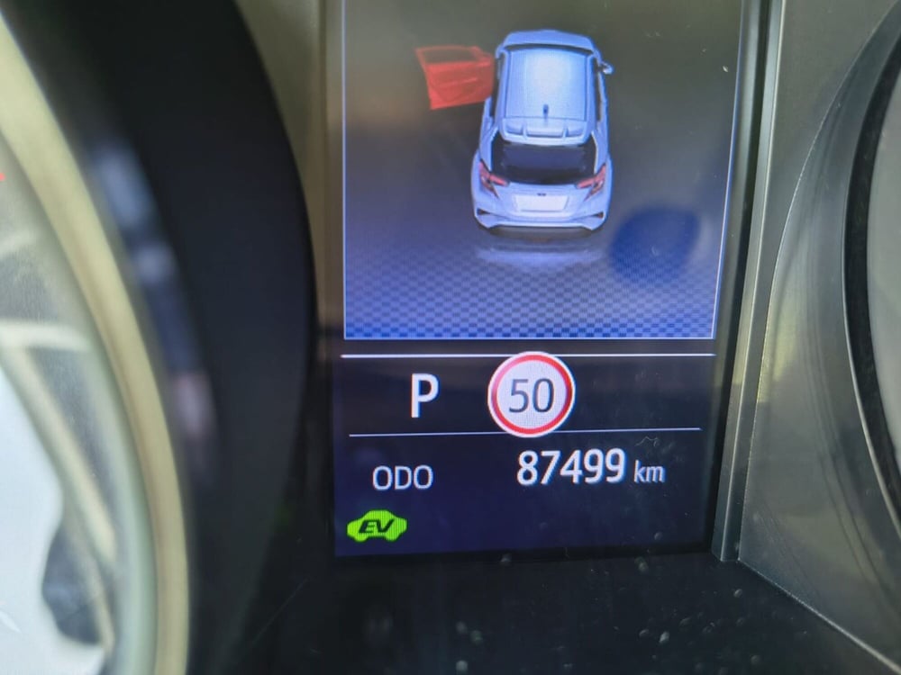 Toyota Toyota C-HR usata a Firenze (9)