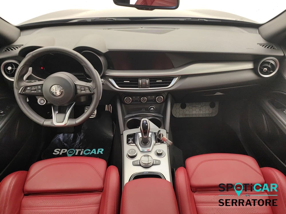 Alfa Romeo Stelvio usata a Como (14)
