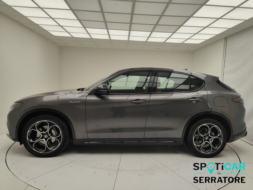 Alfa Romeo Stelvio usata a Como (4)