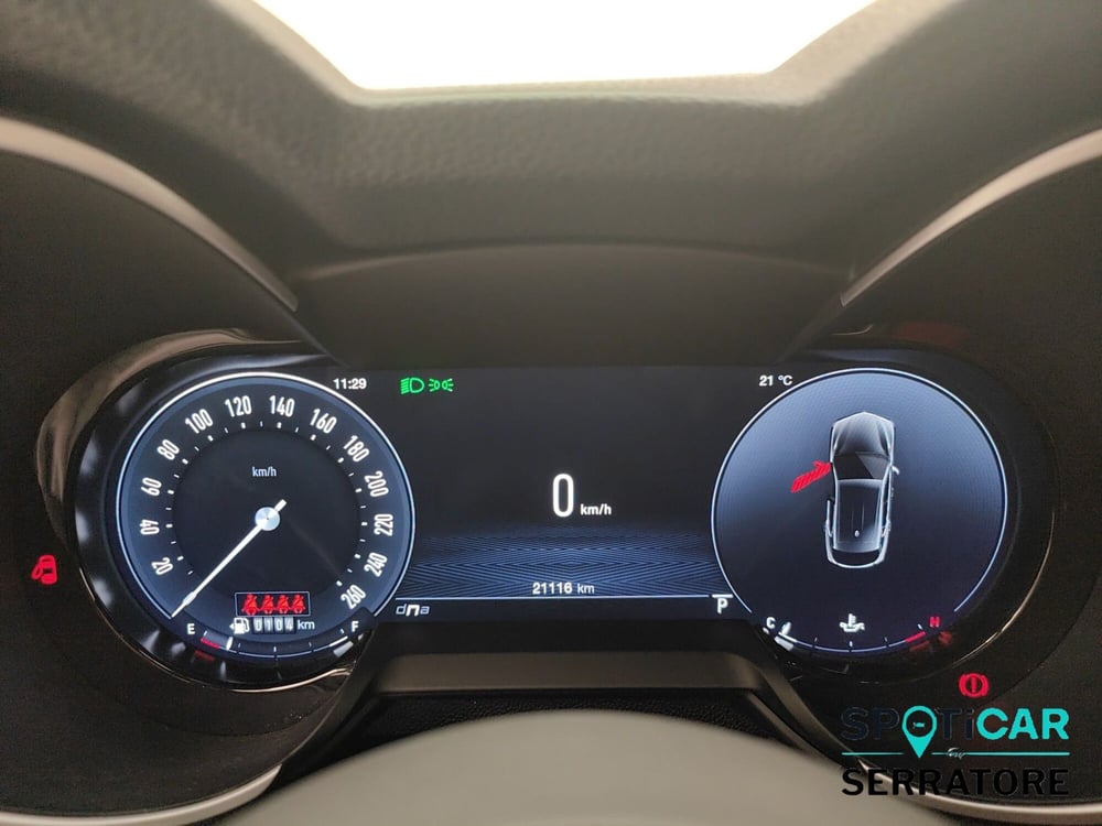 Alfa Romeo Stelvio usata a Como (9)