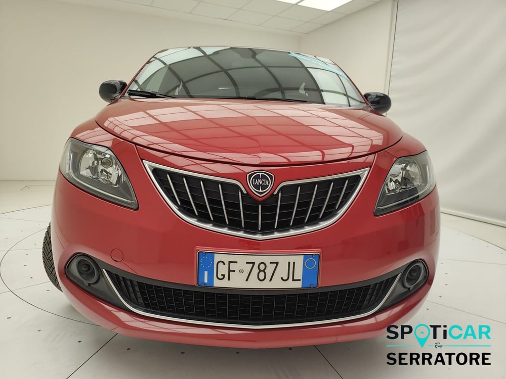 Lancia Ypsilon usata a Como (2)