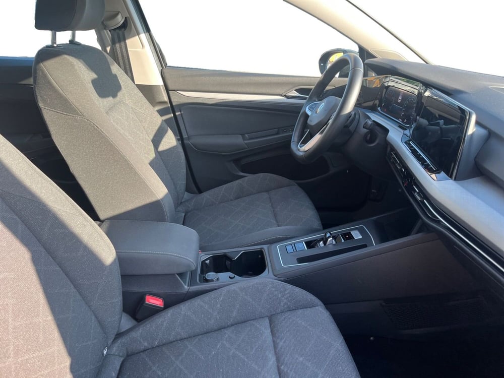 Volkswagen Golf nuova a Modena (15)