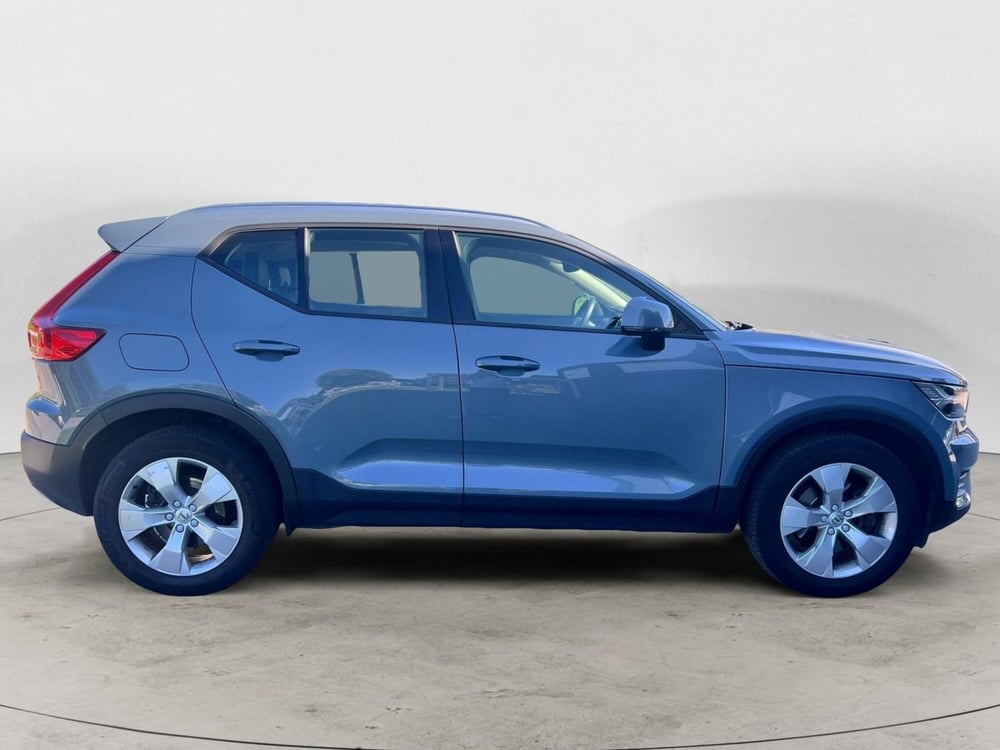 Volvo XC40 usata a Como (10)