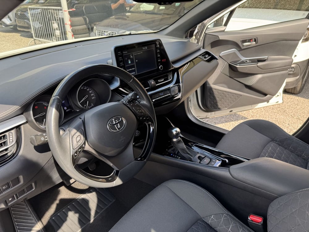 Toyota Toyota C-HR usata a Como (10)