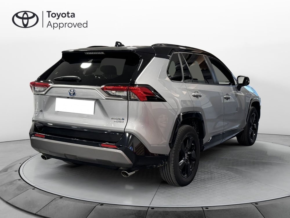 Toyota Rav4 usata a Brescia (4)