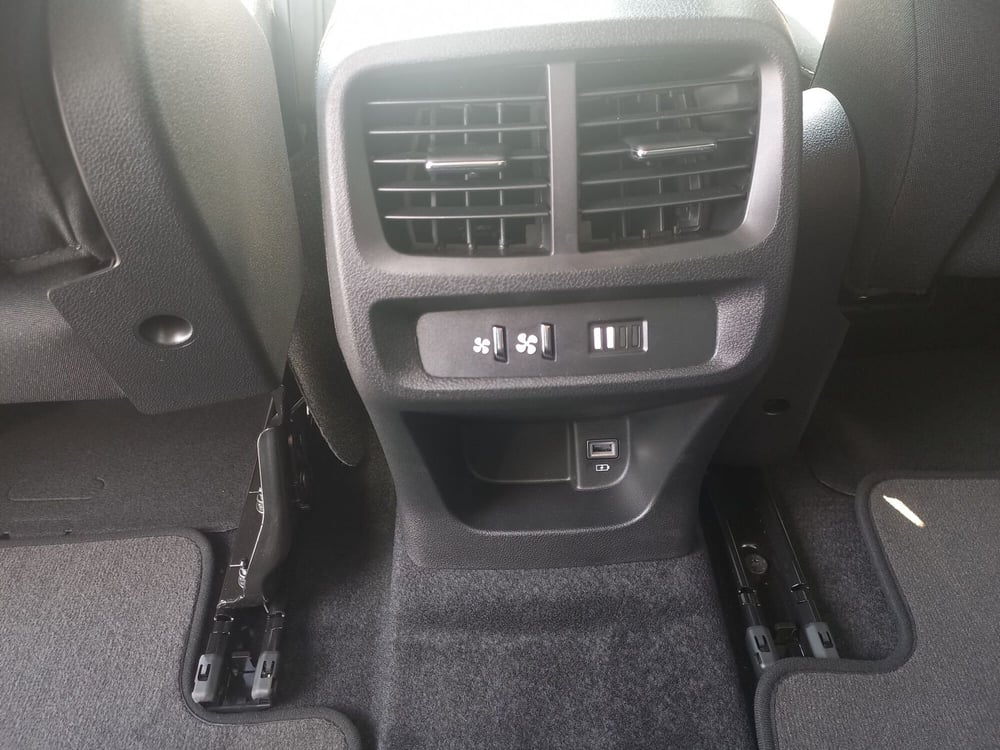 Toyota Proace City Verso nuova a Brescia (16)