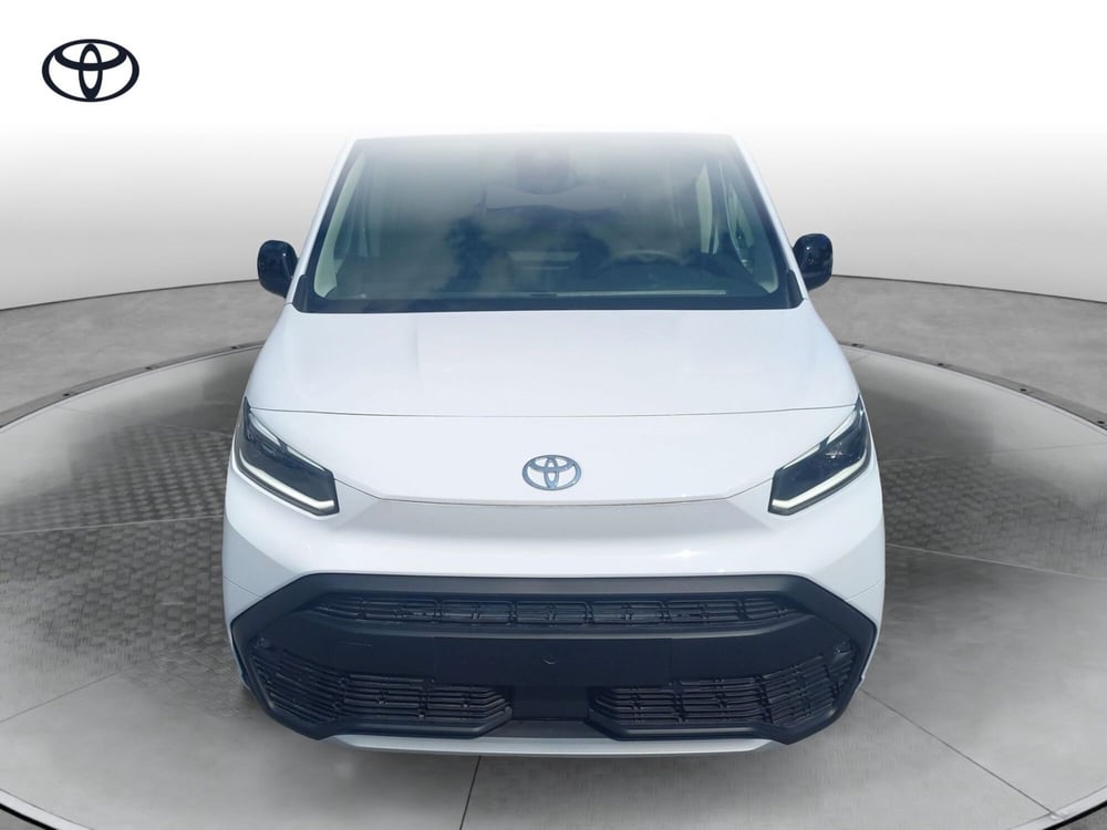 Toyota Proace City Verso nuova a Brescia (2)