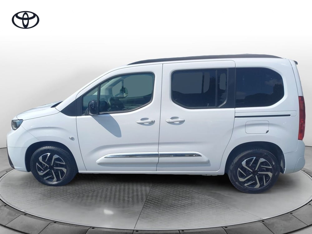 Toyota Proace City Verso nuova a Brescia (3)