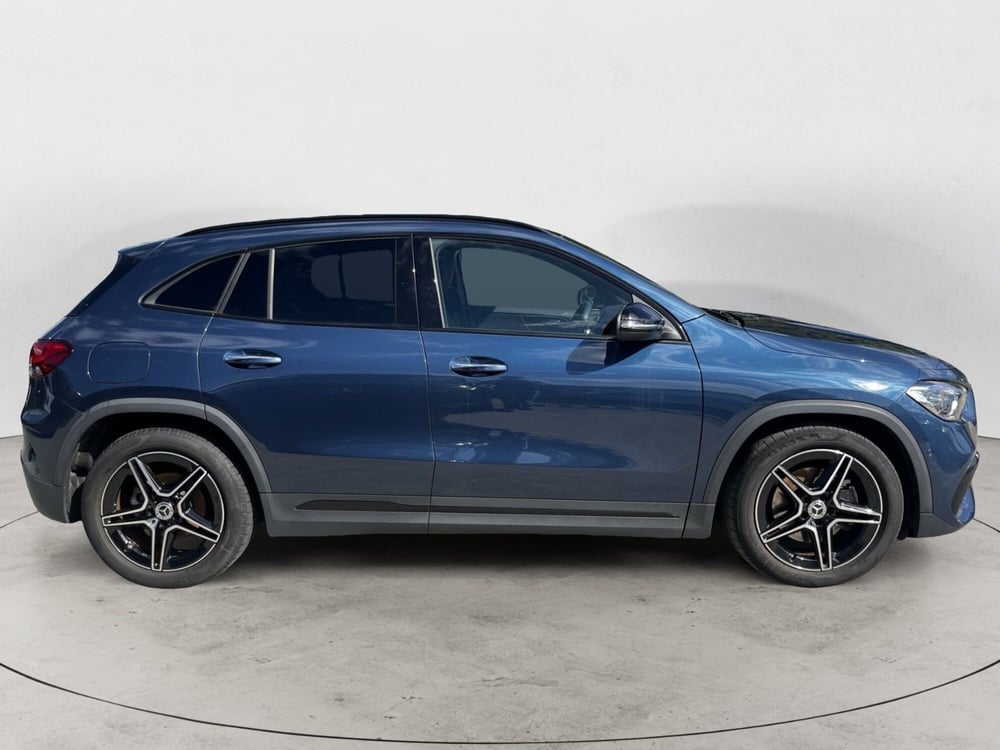 Mercedes-Benz GLA SUV usata  (5)