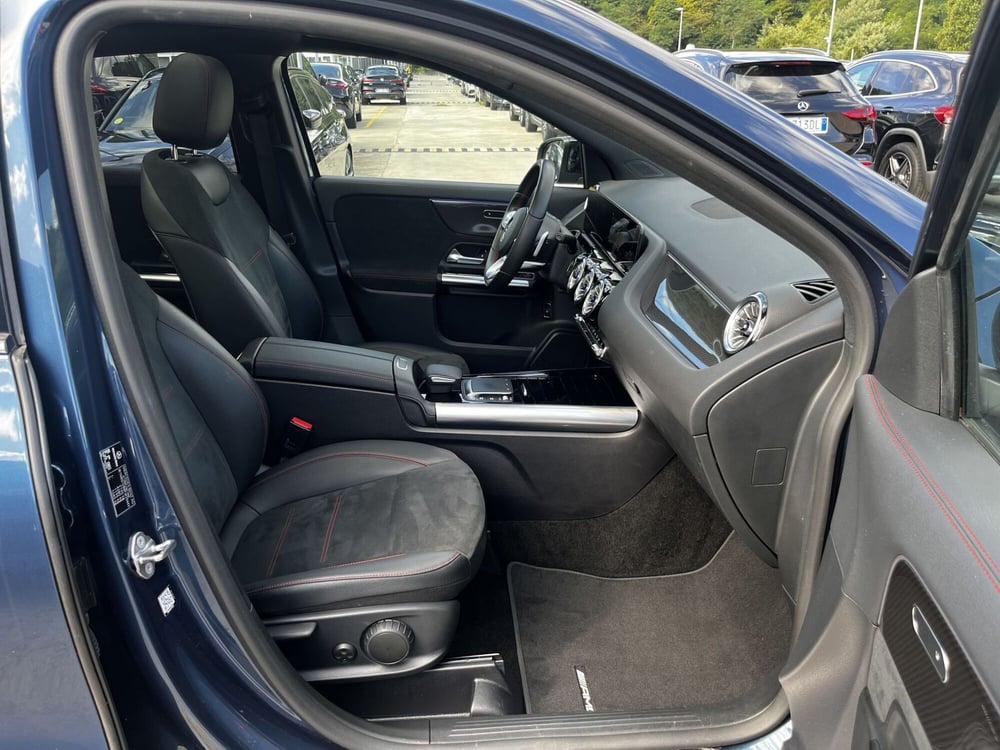 Mercedes-Benz GLA SUV usata  (9)
