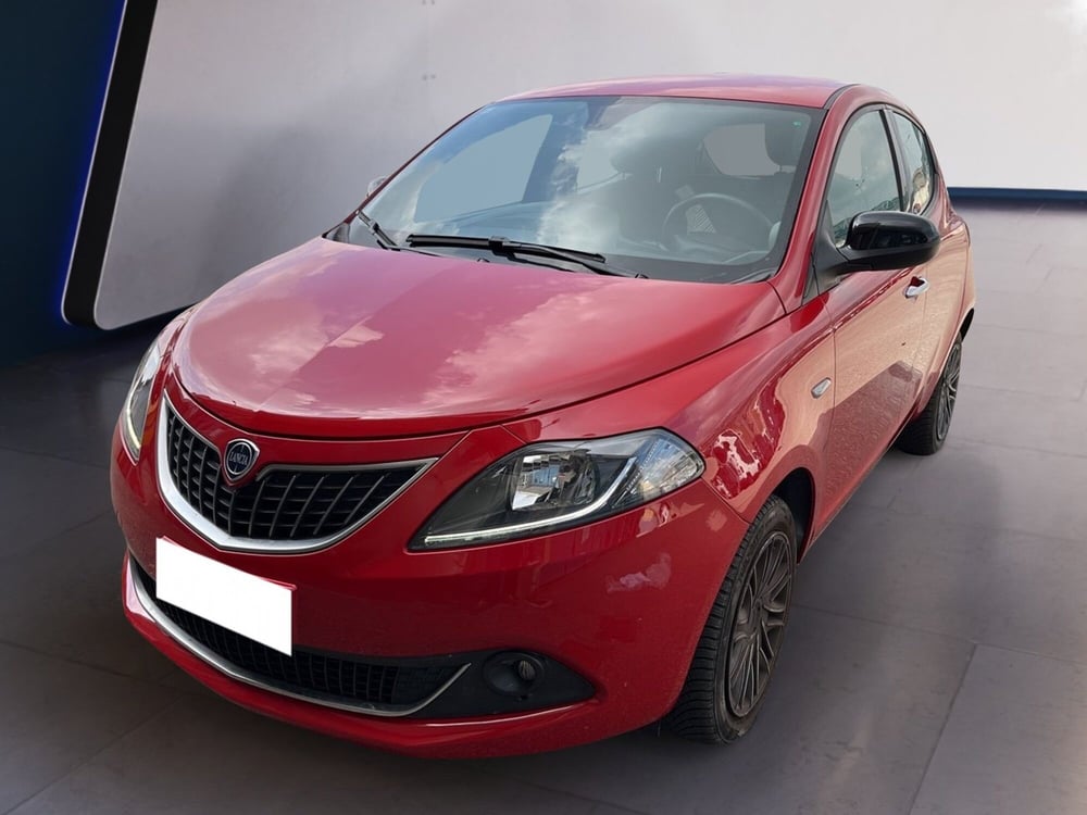 Lancia Ypsilon usata a Torino (2)