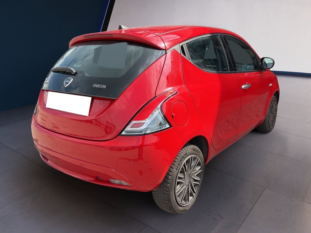 Lancia Ypsilon usata a Torino (4)
