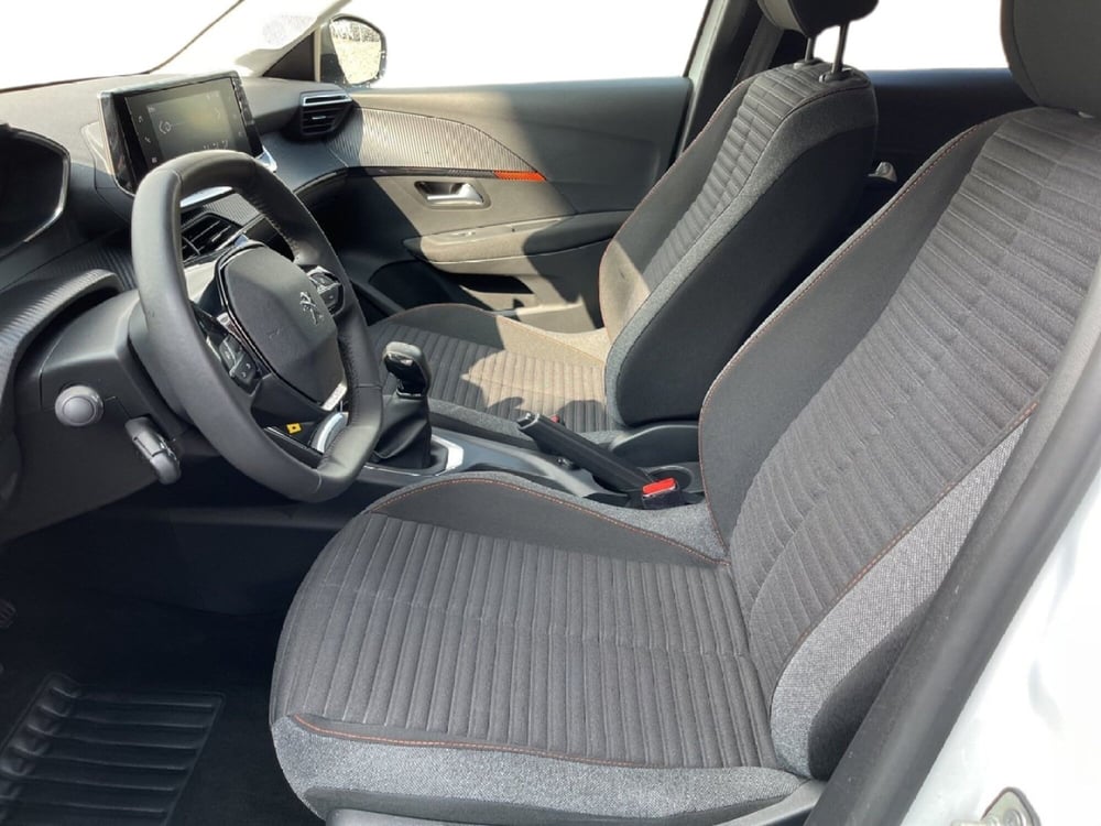 Peugeot 208 usata a Torino (10)