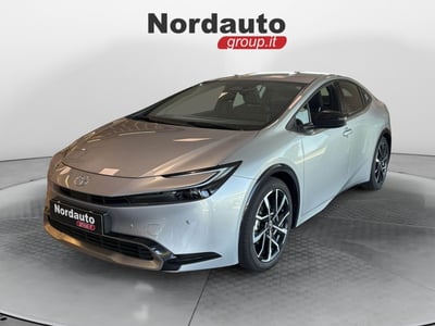 Toyota Prius 2.0 phev Lounge nuova a Montebelluna
