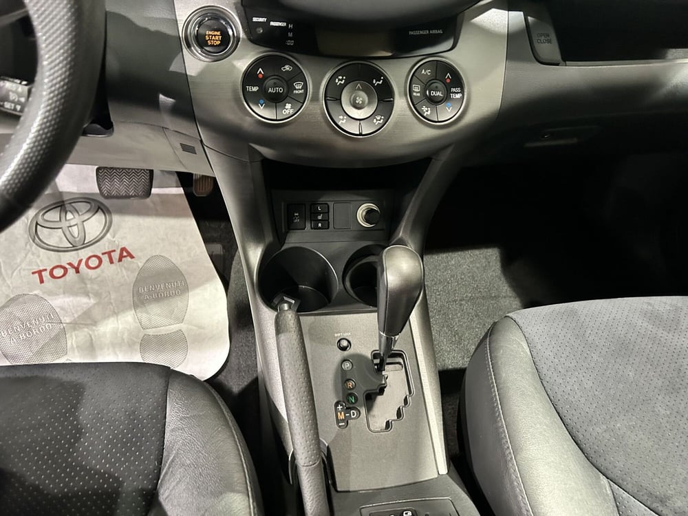 Toyota Rav4 usata a Milano (15)