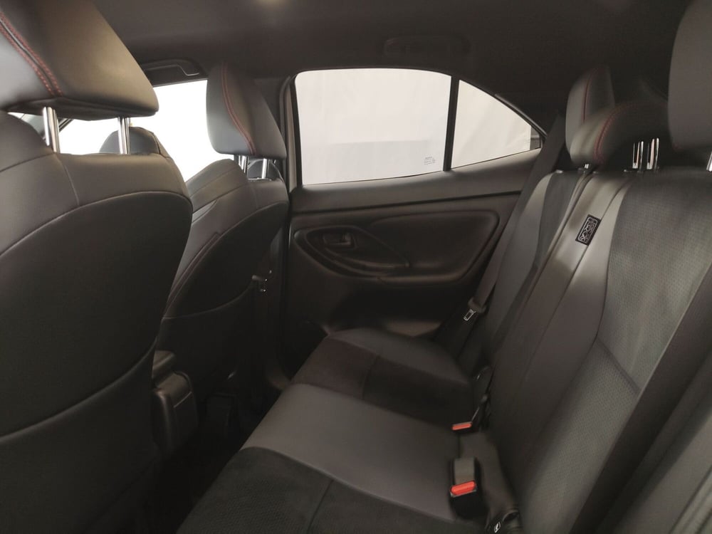 Toyota Yaris Cross usata a Roma (15)