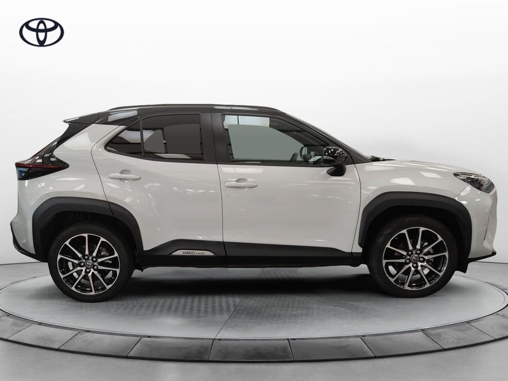Toyota Yaris Cross usata a Roma (17)