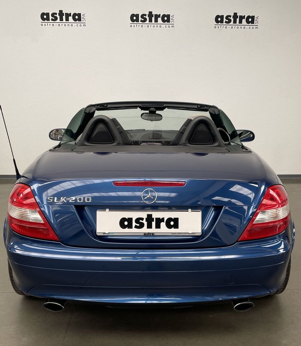 Mercedes-Benz SLK usata a Novara (5)