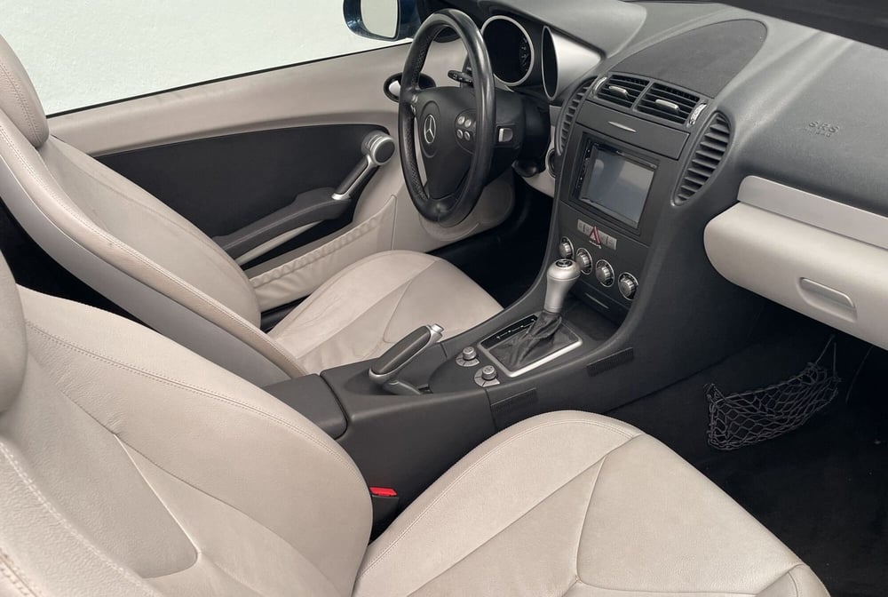 Mercedes-Benz SLK usata a Novara (8)