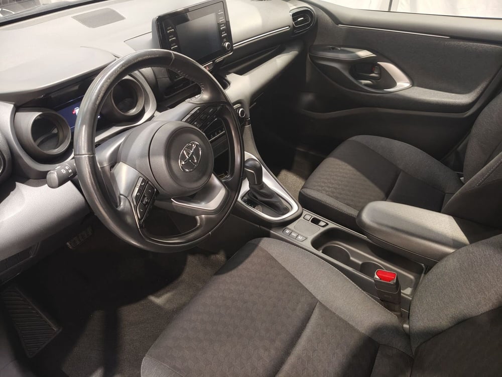Toyota Yaris usata a Roma (12)