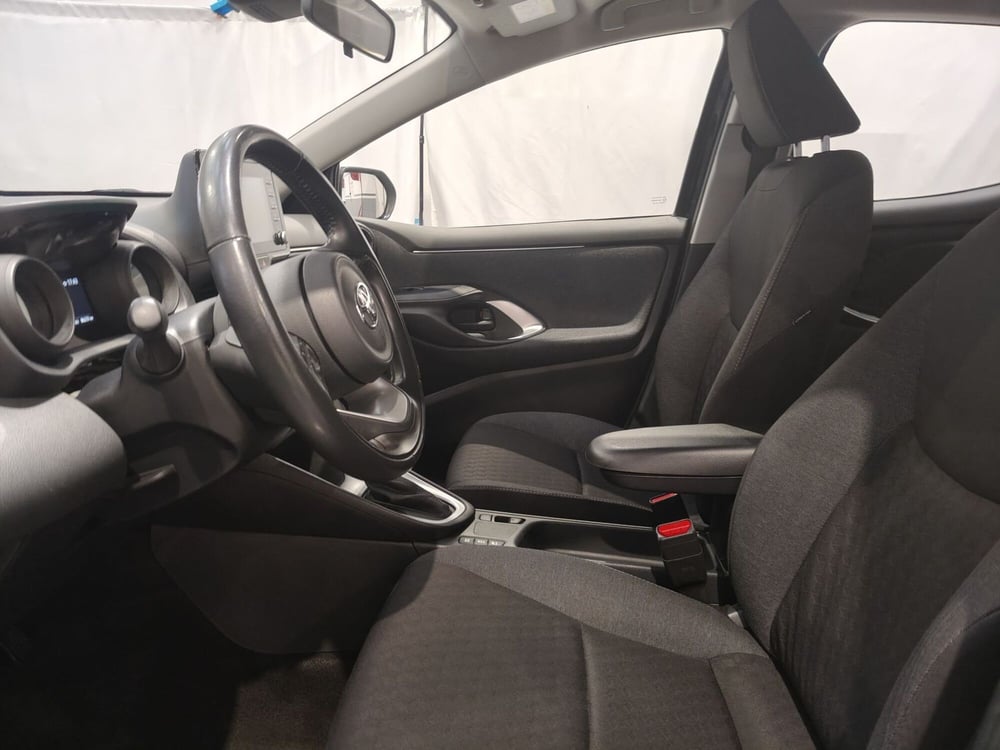 Toyota Yaris usata a Roma (14)