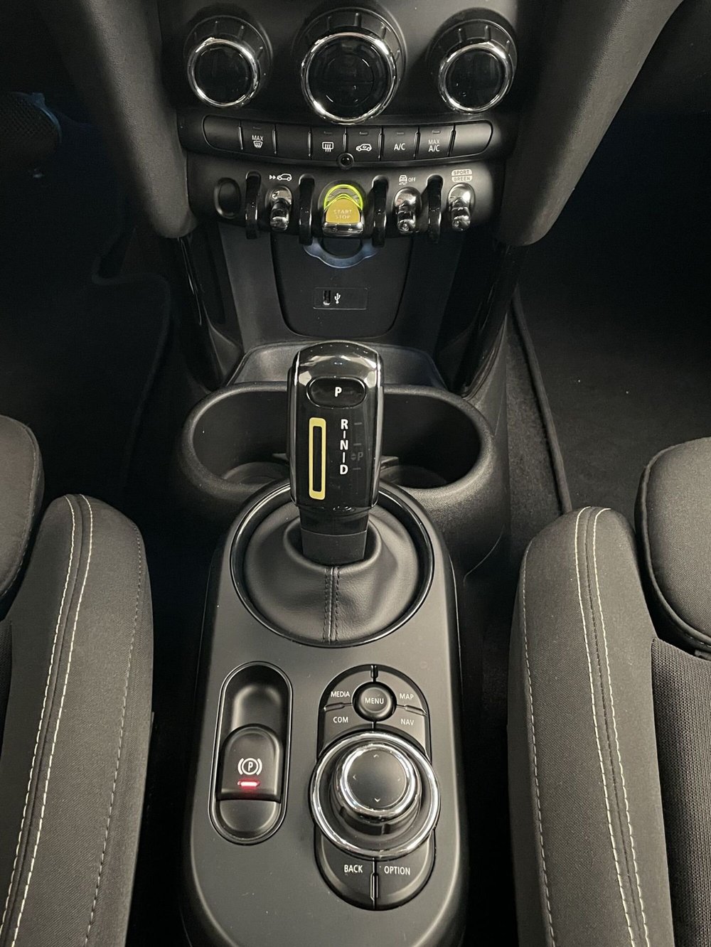 MINI Mini usata a Novara (12)