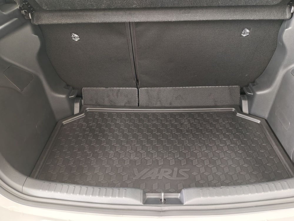 Toyota Yaris usata a Roma (13)