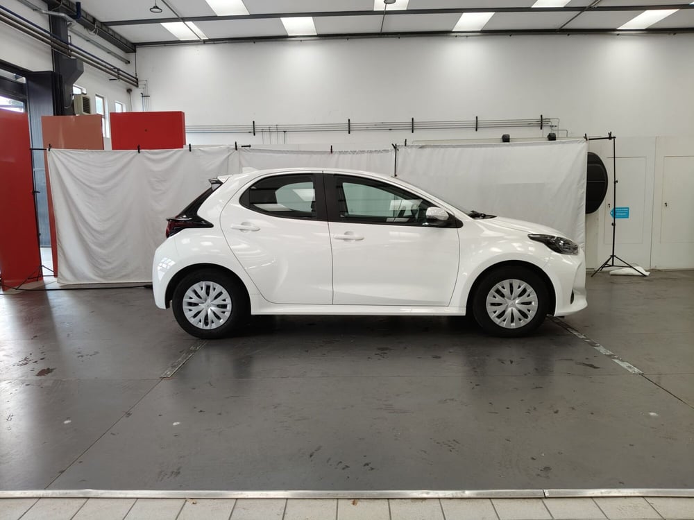 Toyota Yaris usata a Roma (17)