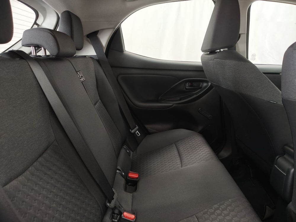 Toyota Yaris usata a Roma (8)