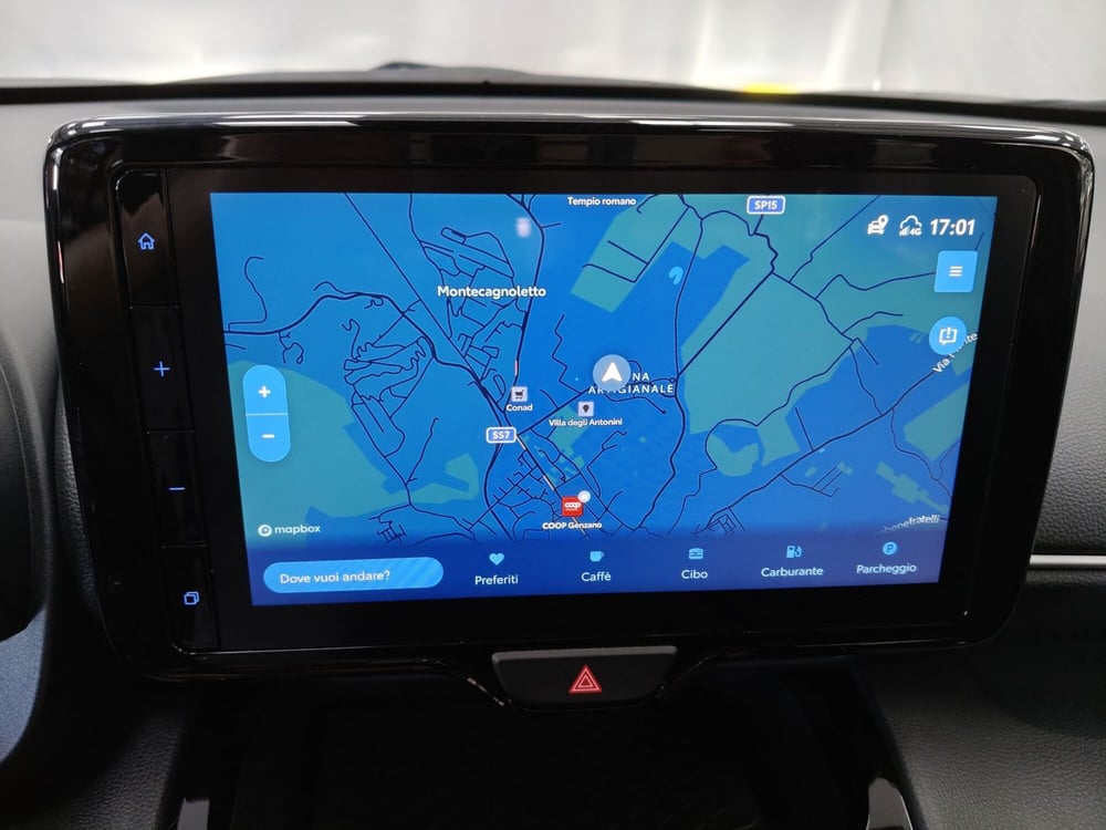 Toyota Yaris Cross usata a Roma (12)