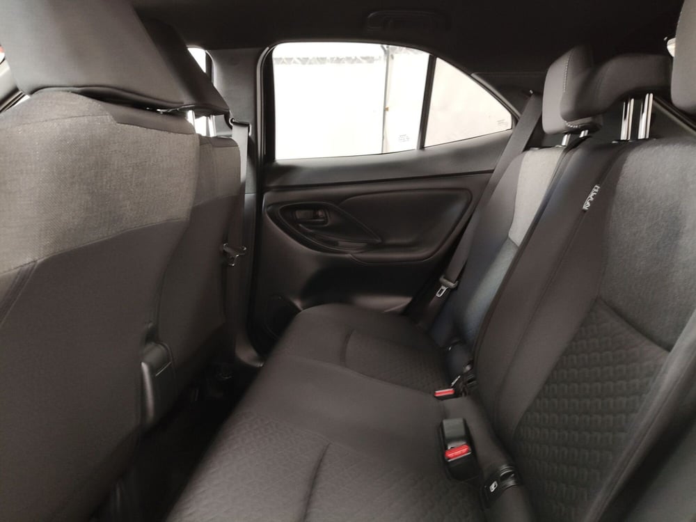 Toyota Yaris Cross usata a Roma (16)