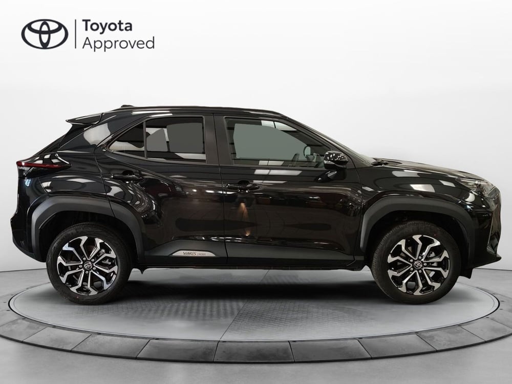 Toyota Yaris Cross usata a Roma (18)